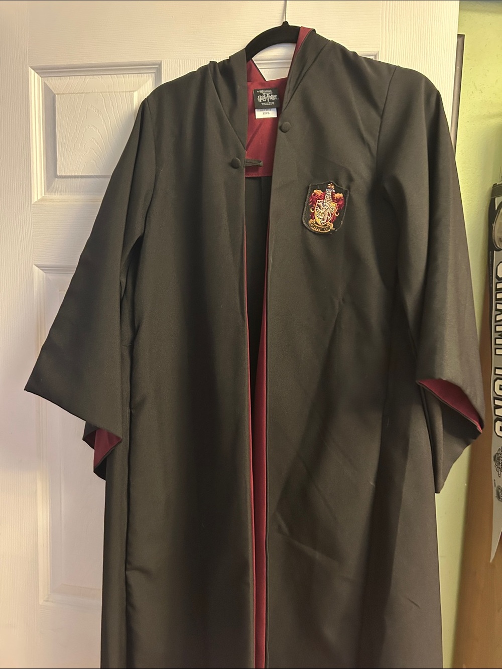 Harry Potter Kids Gryffindor Robe Jacket - Black with Burgundy Trim